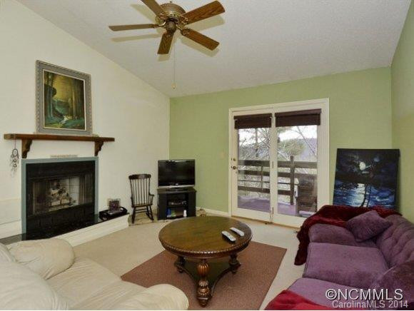 305 PINEY MOUNTAIN DR, O-3 - Photo 4