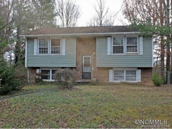 307 WOODLAND DRIVE