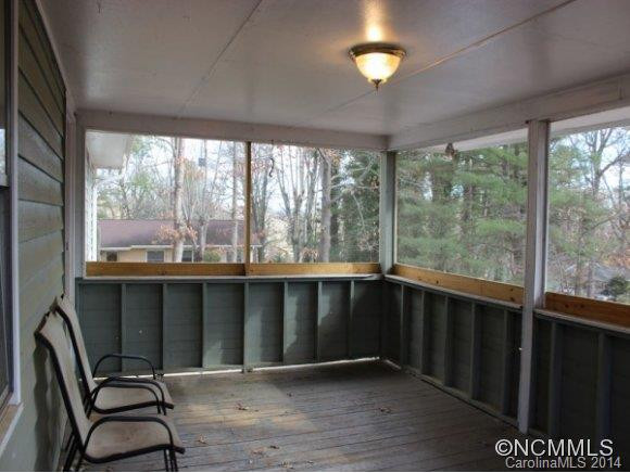307 WOODLAND DRIVE - Photo 14