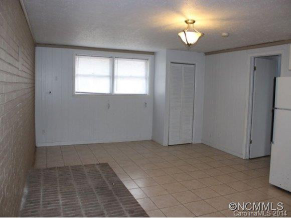307 WOODLAND DRIVE - Photo 5
