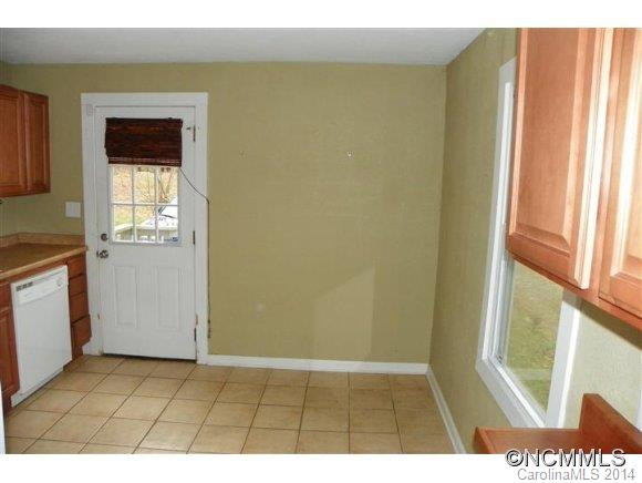 94 Salola Street - Photo 8