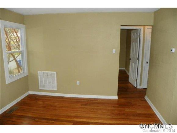 94 Salola Street - Photo 10