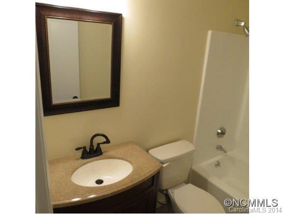 823 Hillcrest Street - Photo 5