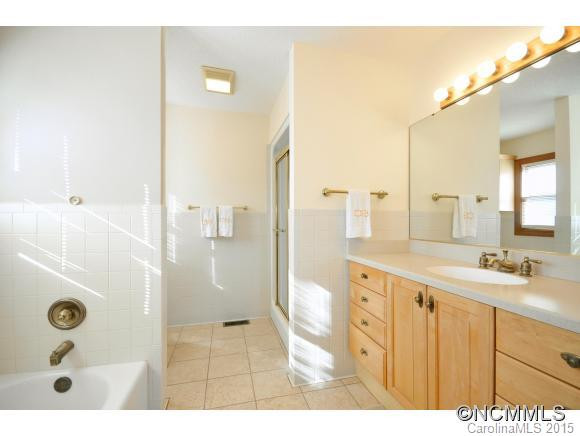 114 Fairway Knoll Drive - Photo 10