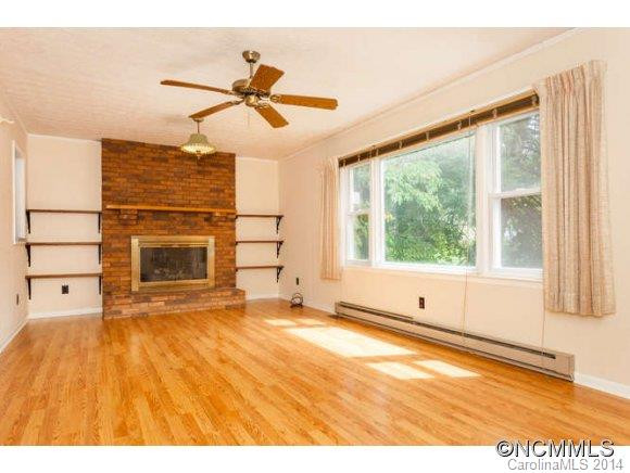 150 VANCE CRESCENT - Photo 4
