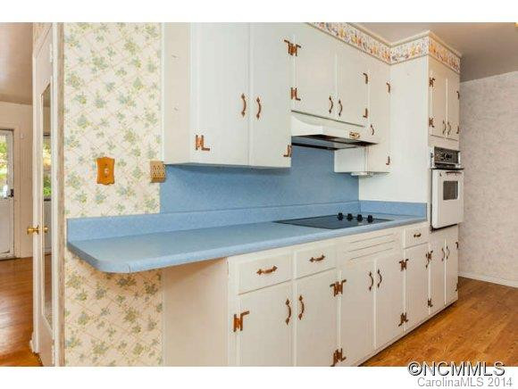 150 VANCE CRESCENT - Photo 6