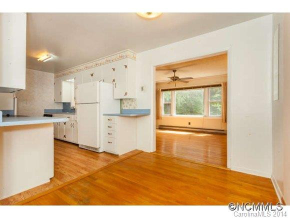 150 VANCE CRESCENT - Photo 7