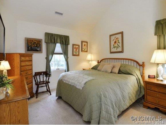 20 REGENT DRIVE - Photo 14