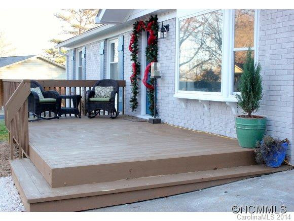 5 Morgan Boulevard - Photo 3