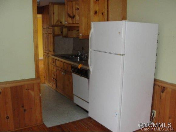 78 HILLTOP STREET - Photo 3