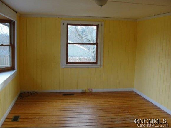 78 HILLTOP STREET - Photo 5