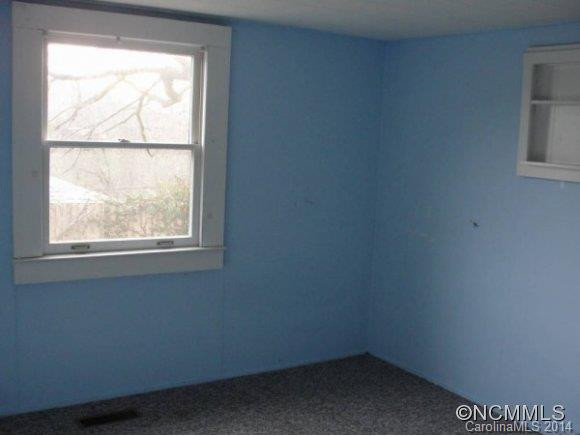 78 HILLTOP STREET - Photo 6