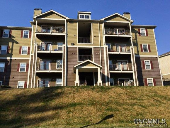 100 Vista Lake #002
