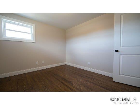 569 Upper Glade Creek Road - Photo 13