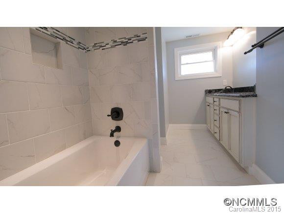 569 Upper Glade Creek Road - Photo 16