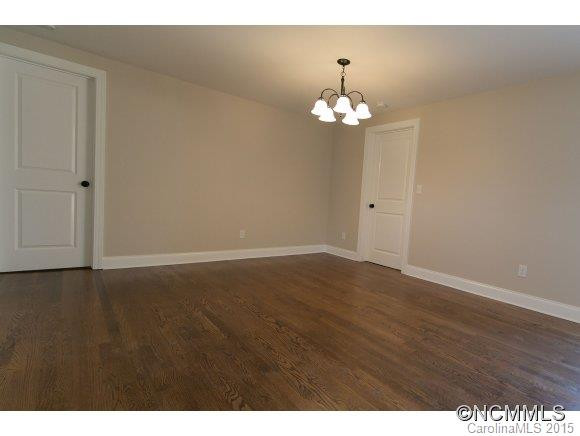 569 Upper Glade Creek Road - Photo 18