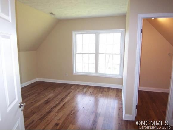 206 Courtland Place - Photo 5