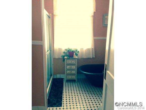 42 Vermont Avenue - Photo 14