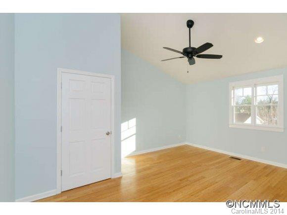 41 Mclain Street - Photo 17