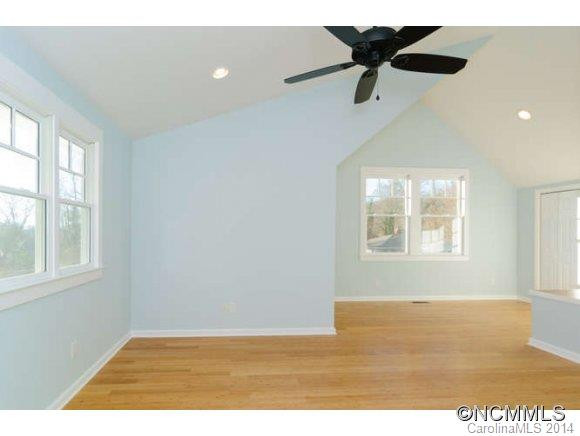 41 Mclain Street - Photo 18