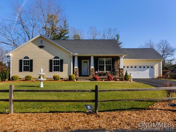115 Hood Heights