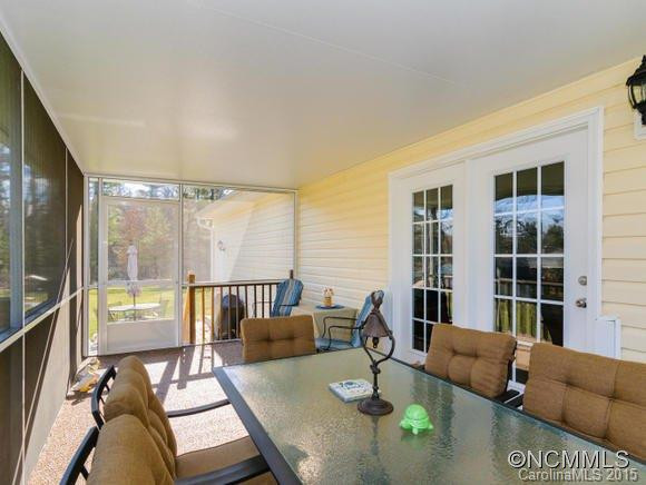 115 Hood Heights - Photo 12