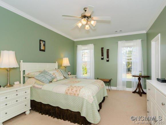 115 Hood Heights - Photo 13
