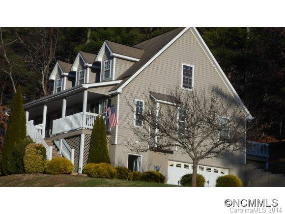 3 Hampton Lane - Photo 2