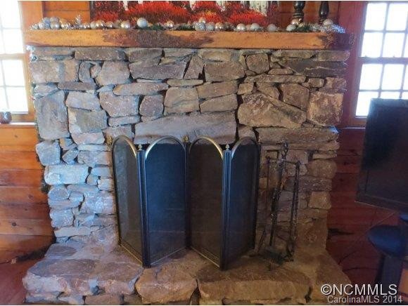 304 Acorn Lane - Photo 9