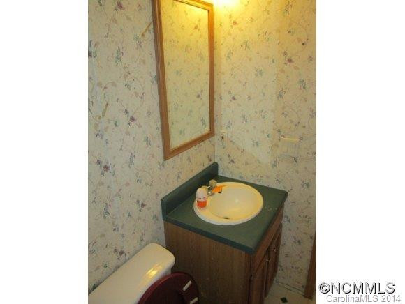 110 Estrine Dr - Photo 13