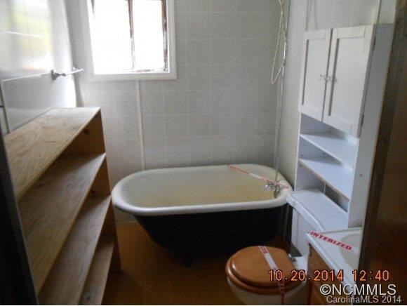  - Photo 5