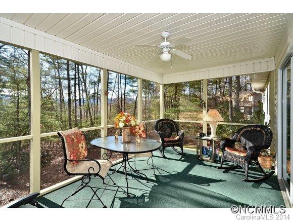 9 MAPLE LEAF DRIVE - Photo 16