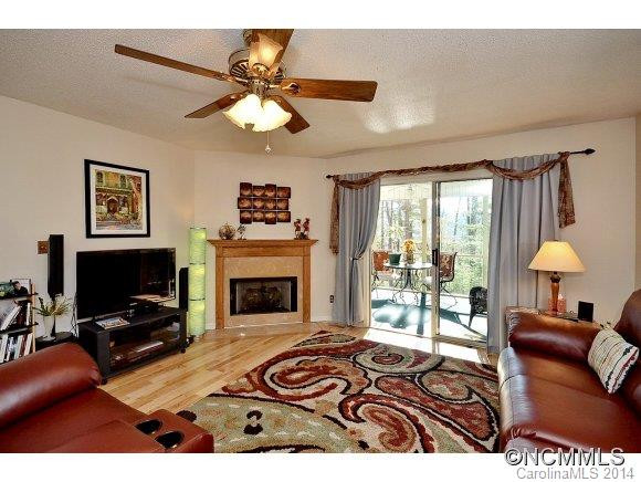 9 MAPLE LEAF DRIVE - Photo 4