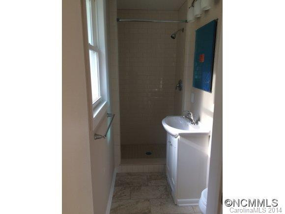 11 Goodman Road - Photo 11