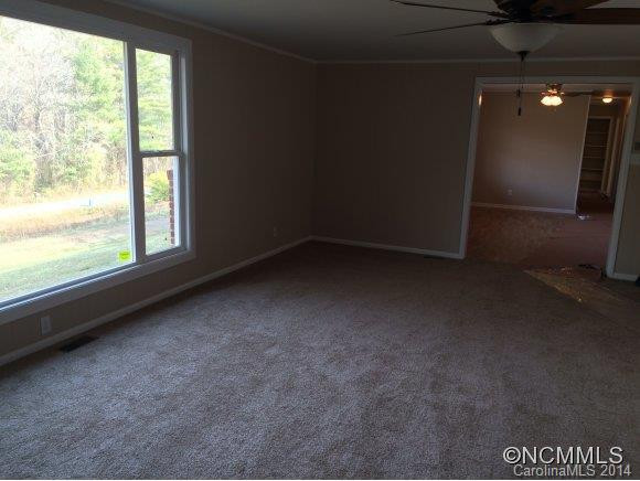 11 Goodman Road - Photo 4