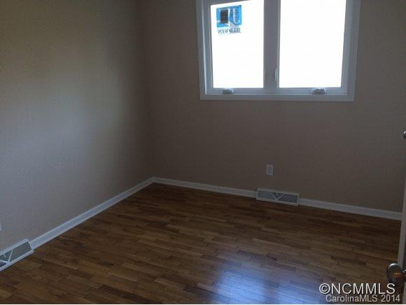 11 Goodman Road - Photo 9