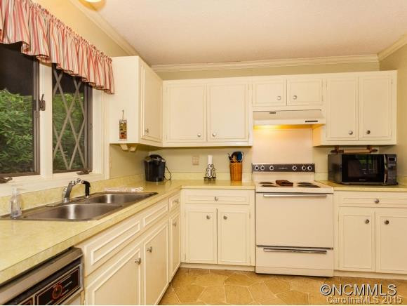 2 Weston Drive - Photo 5