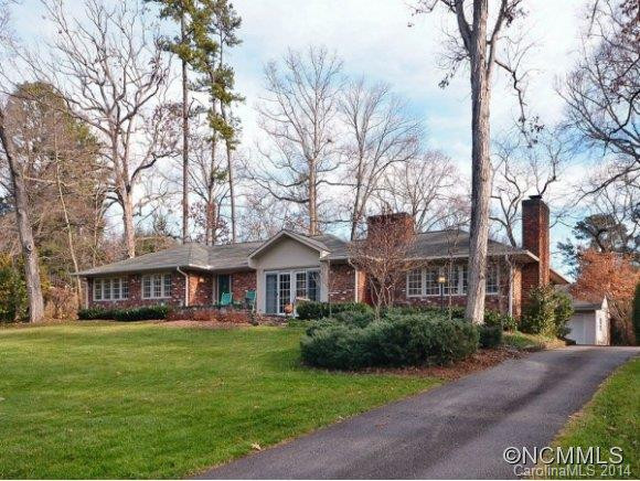 15 Kingwood Place