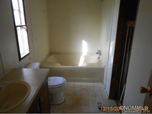  - Photo 7