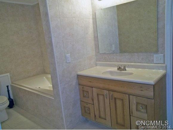 369 Highland Golf Drive - Photo 20