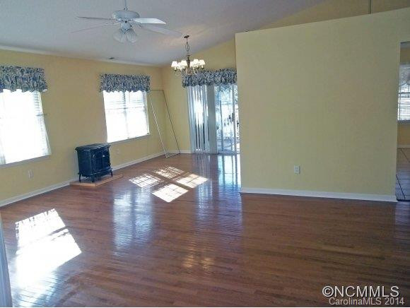 369 Highland Golf Drive - Photo 7