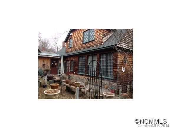70 Magnolia - Photo 3
