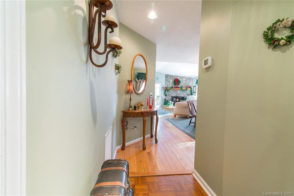 2040 Golfside Lane - Photo 20