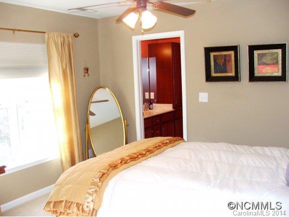 60 Old Salem Court - Photo 12