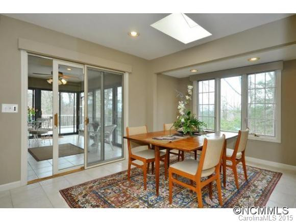 228 Greenleaf Drive - Photo 9