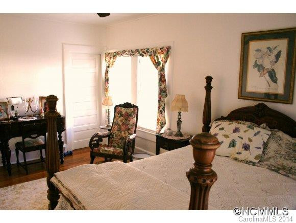 1013 Montreat - Photo 18