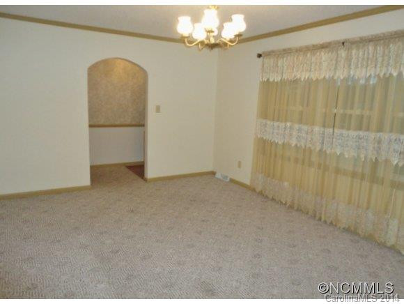 181 Oak Forest Drive - Photo 5