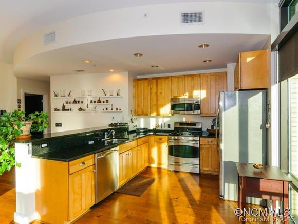 60 North Market Street #303 - Photo 2