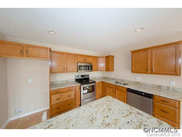 15 Parrot Road - Photo 3
