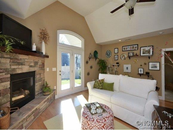 29 BEE TREE VILLAGE PKWY - Photo 3
